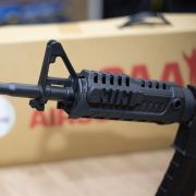 Rifle de Airsoft AEG M4A1 CAA Custom King Arms  - SEMI NOVO
